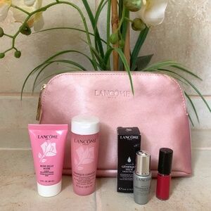 🔥Host pick 🔥NWT✨Luxury Lancome Set/5